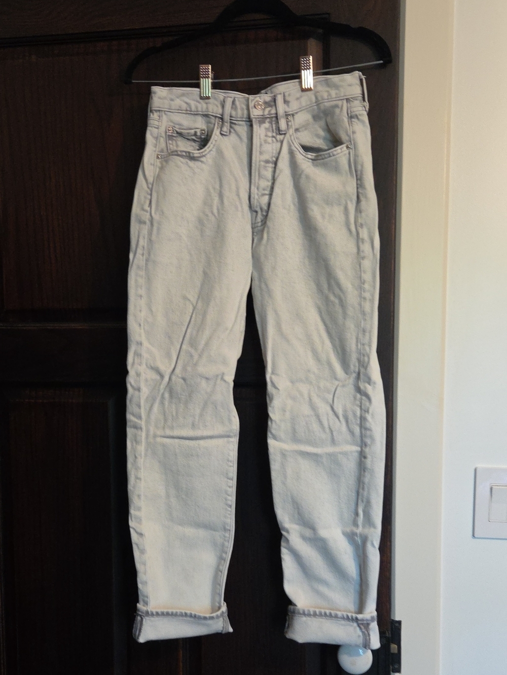 Edwin Women's Slim Straight Jeans in Light Gray Wash
